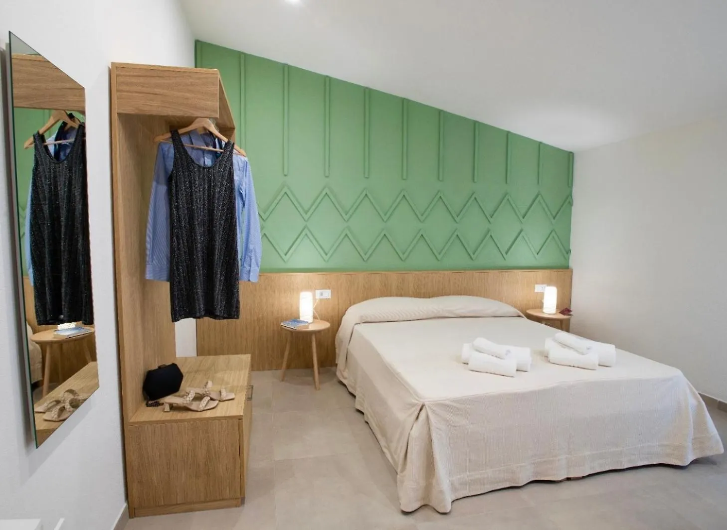 Tarsis Guest House Baunei